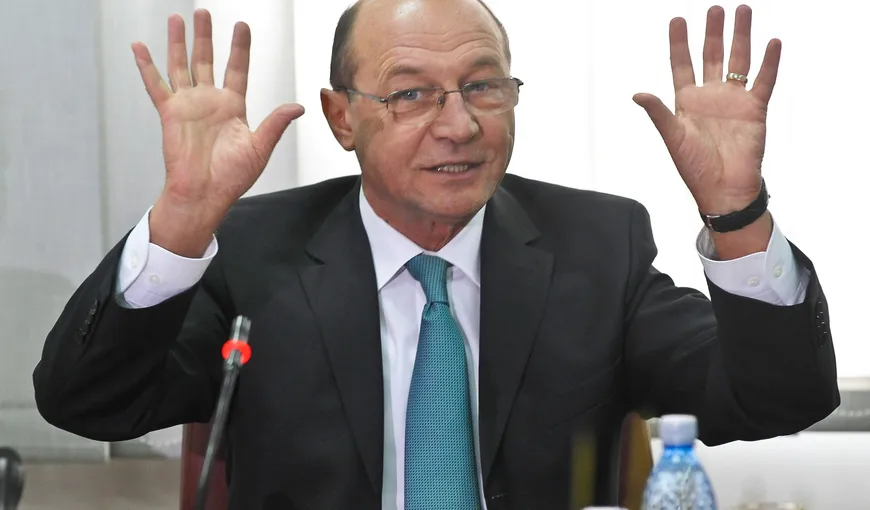 Critici la CSM. Băsescu: „Sunt magistraţi predispuşi la a apleca urechea la influenţa politică”