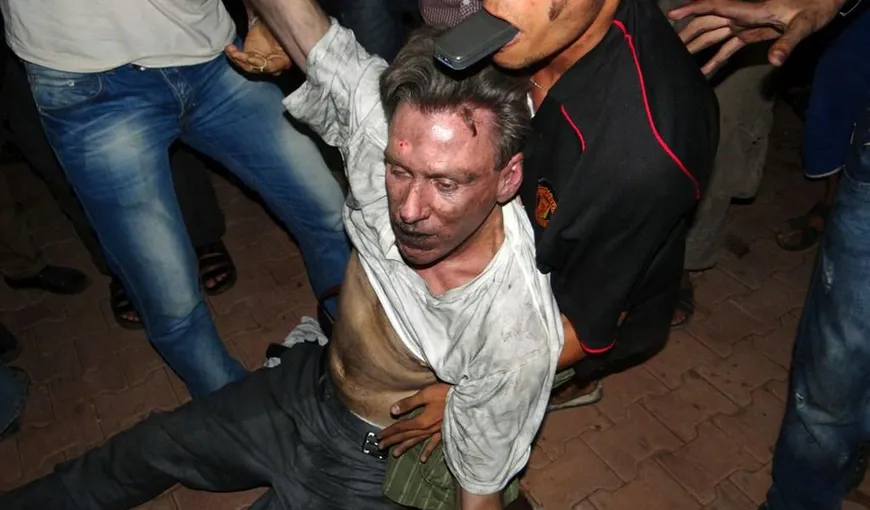 Hillary Clinton a explicat în lacrimi cum a murit ambasadorul american în atentatul de la Benghazi