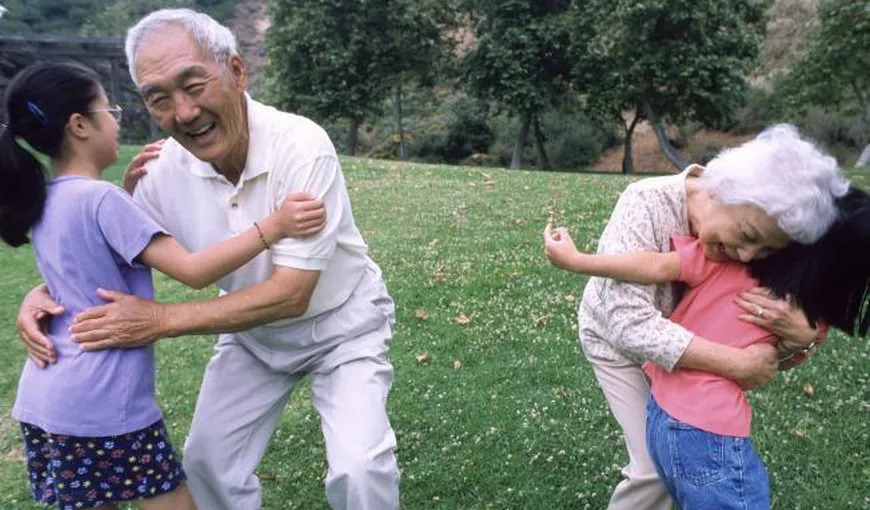 China este ţara care îi obligă prin lege pe copii să-şi viziteze părinţii bătrâni