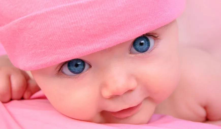 De ce se nasc toţi copiii cu ochii albaştri