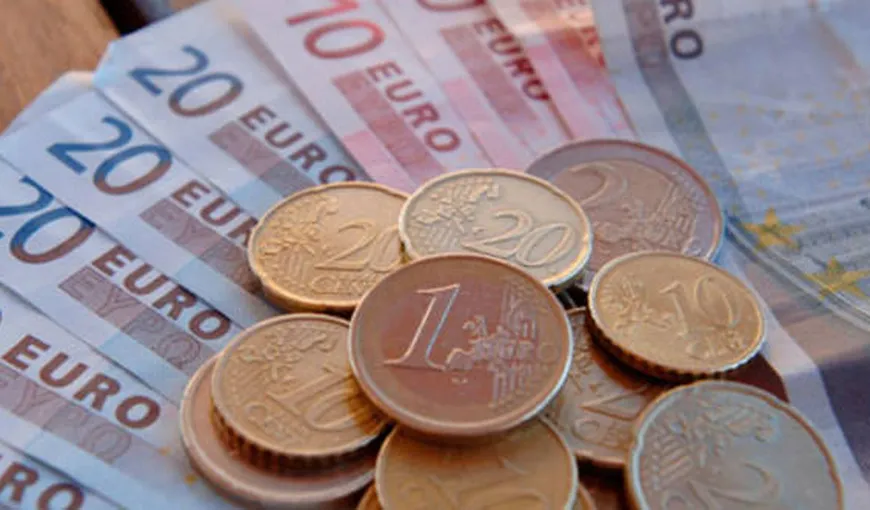 Leul a înregistrat în decembrie cea mai mare apreciere a unei monede europene faţă de euro