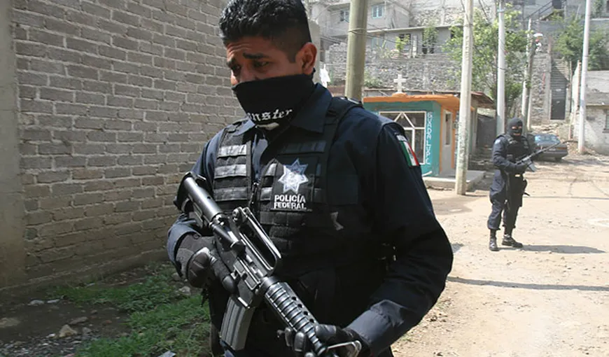 Mexic: 12 morţi, inclusiv membri ai unui grup muzical, găsiţi pe fundul unui puţ
