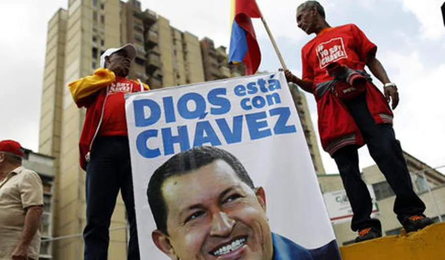 Hugo Chavez ia măsuri drastice de pe patul de spital: devalorizează cu o treime moneda Venezuelei