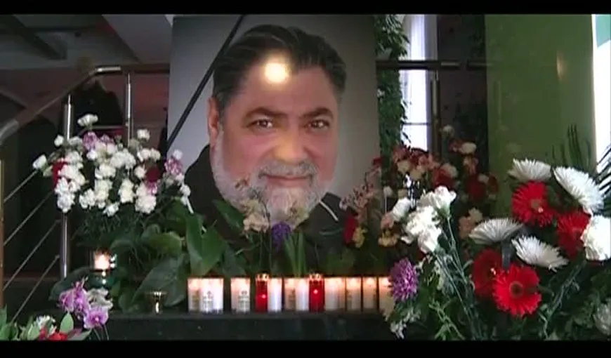 Dumitru Sechelariu a fost înmormântat. Mii de oameni l-au plâns pe fostul primar al Bacăului VIDEO
