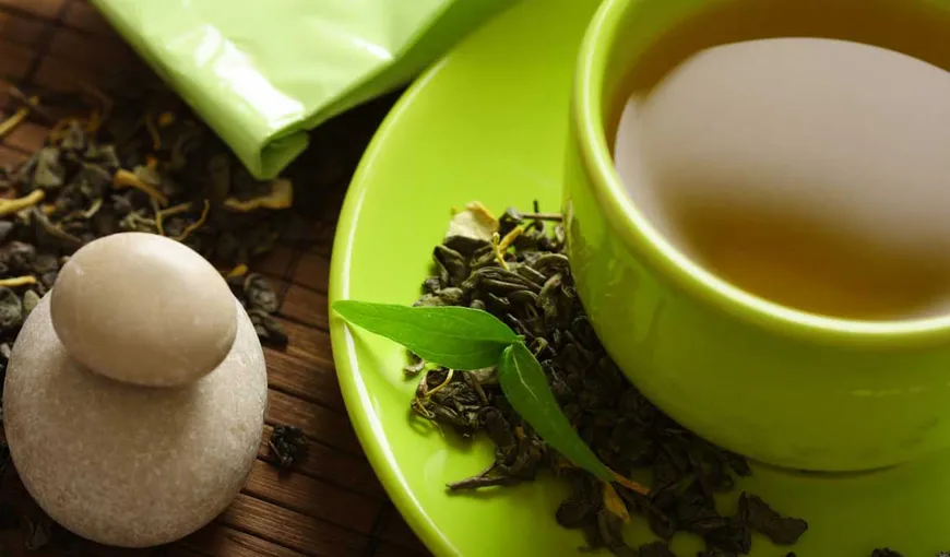 Ceaiul verde, elixir al sănătăţii, însă ATENŢIE la efectele secundare