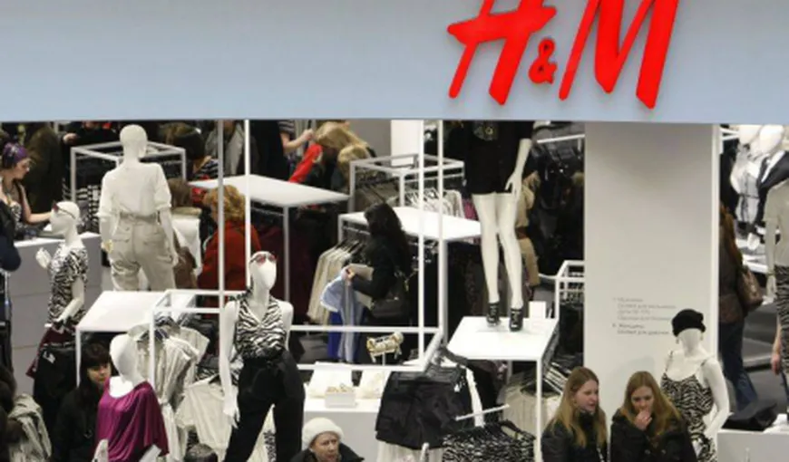 Oferta de muncă la H&M: caută de la agenţi de vânzări până la manageri de departament