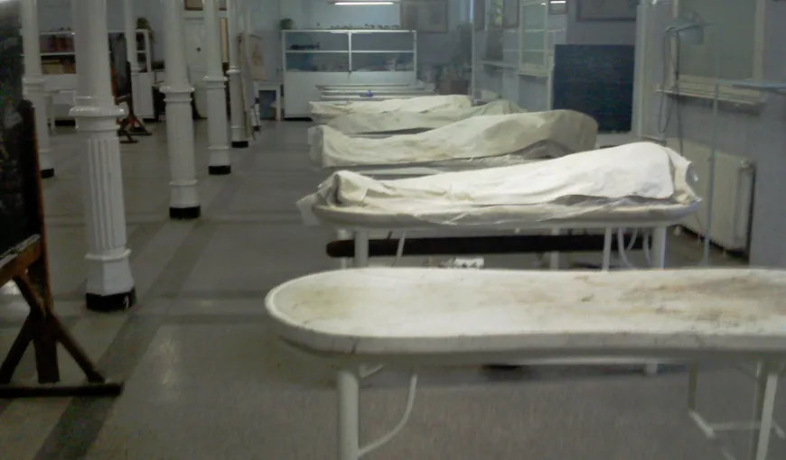 Cadavrele fără aparţinători vor ajunge material didactic la universităţile de medicină