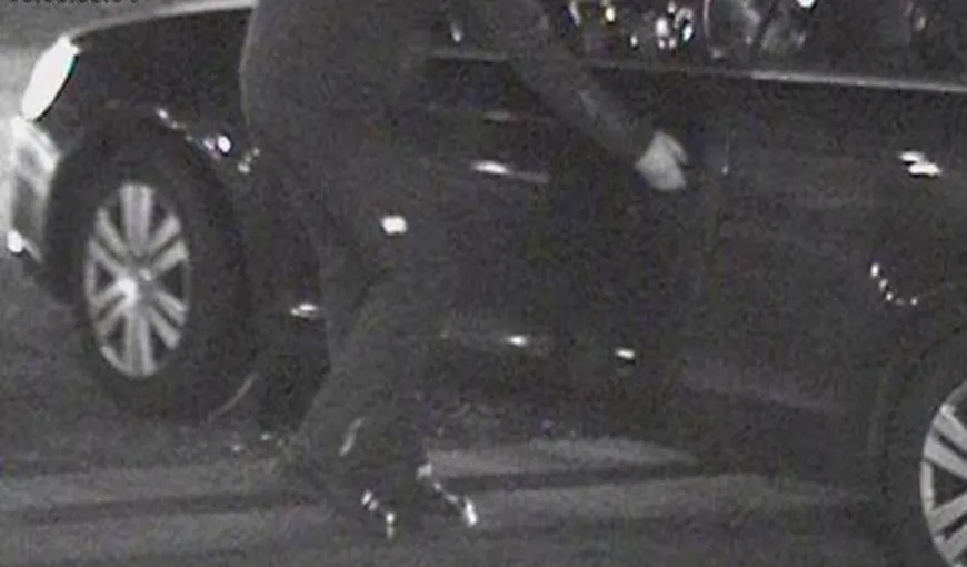 Un violator surprins de camerele de supraveghere de la o benzinărie în timpul atacului
