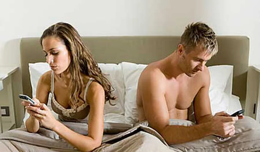 Smartphone-ul şi somnul, mai importante decât o partidă de sex