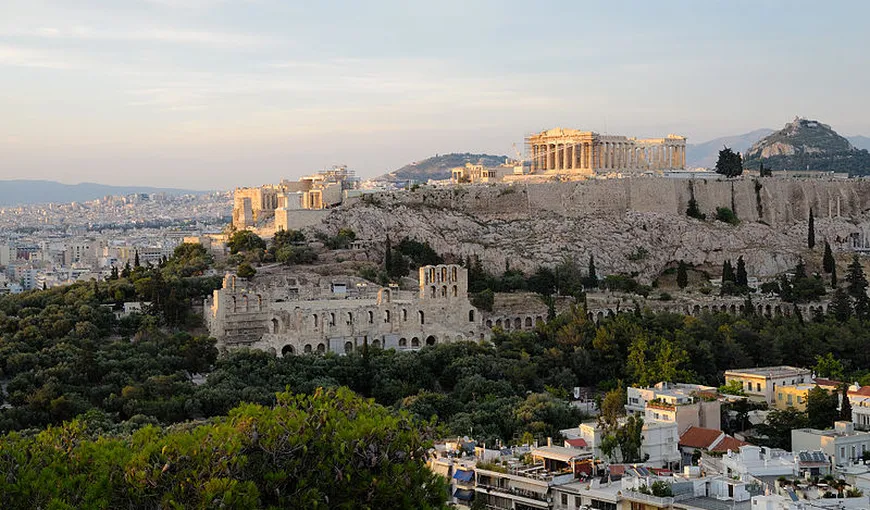 O bombă a explodat la Atena, lângă Acropole