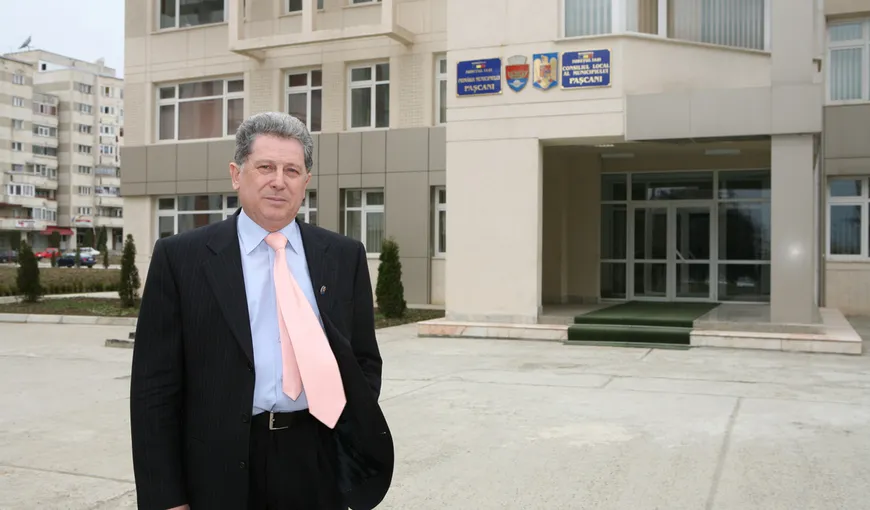 Deputatul PNL Grigore Crăciunescu, trimis în judecată. A dat contracte fiului său când era primar în Paşcani