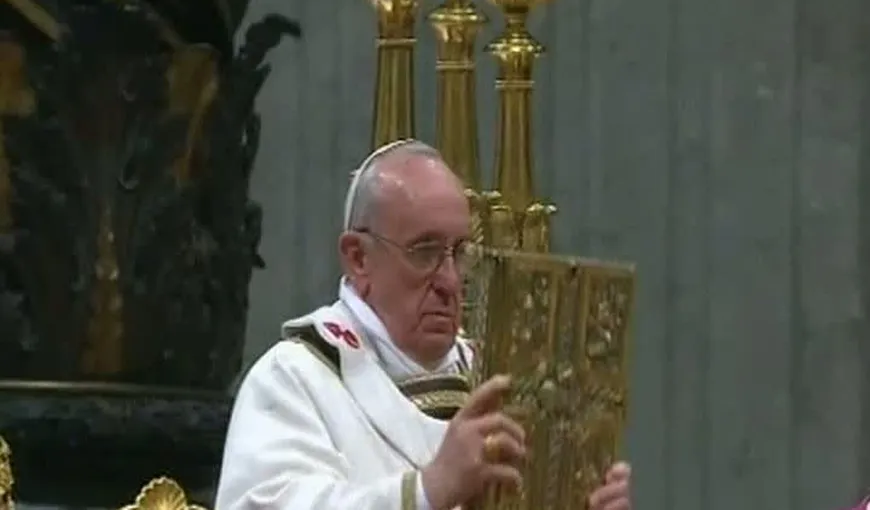 Papa Francisc, la prima slujbă de Înviere. Vezi cum i-a surprins pe credincioşi VIDEO