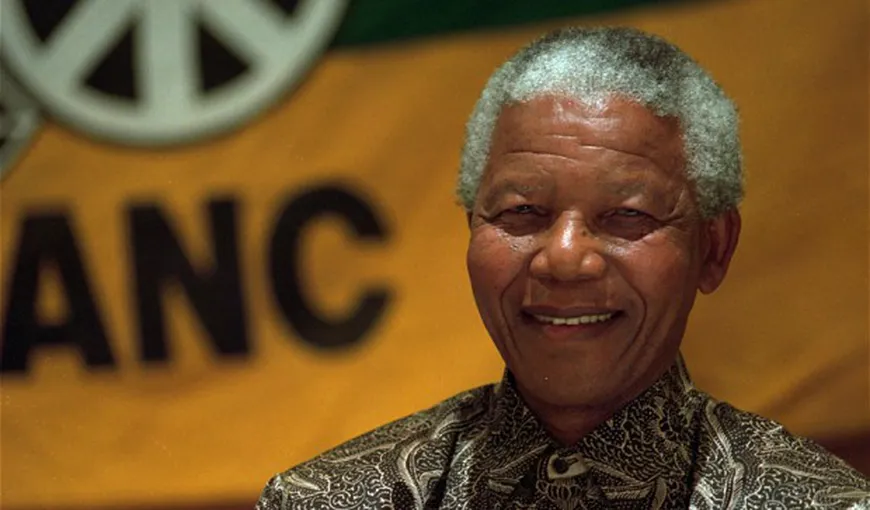 Fostul preşedinte sud-african Nelson Mandela, spitalizat
