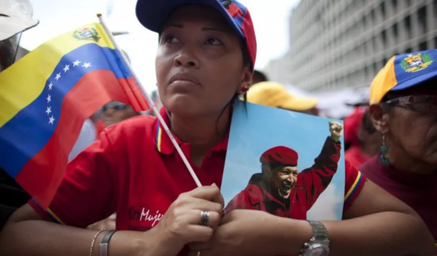 Jurnaliştii columbieni au fost atacaţi de susţinătorii lui Chavez, la Caracas