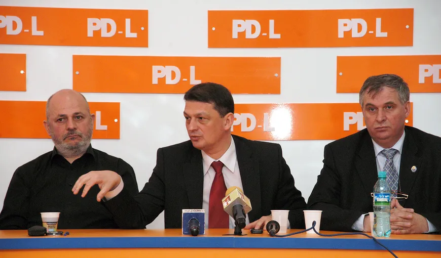 Valerian Vreme şi Gabriel Berca demisionează din PDL. Cinci deputaţi au părăsit partidul în acest an