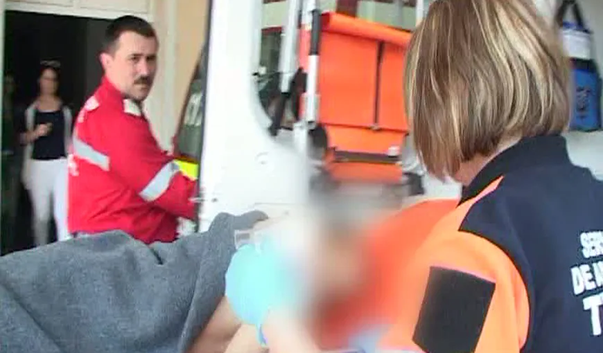 Un băiat de 12 ani din Tulcea, în COMĂ ALCOOLICĂ la spital
