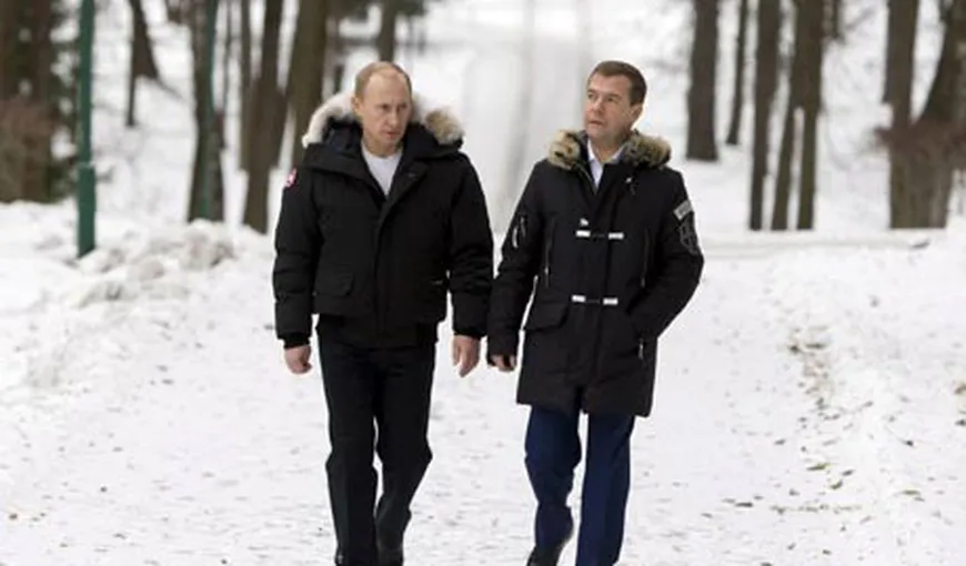 Schimbări în Rusia? Imagini înregistrate „pe ascuns” cu Putin care critică guvernul Medvedev