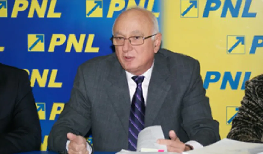 Dan Radu Ruşanu s-a suspendat din PNL şi a demisionat din Parlament, urmare a numirii la ASF