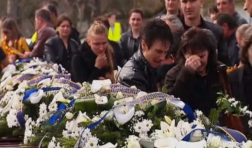 Victimele masacrului comis de un veteran de război din Serbia au fost înmormântate