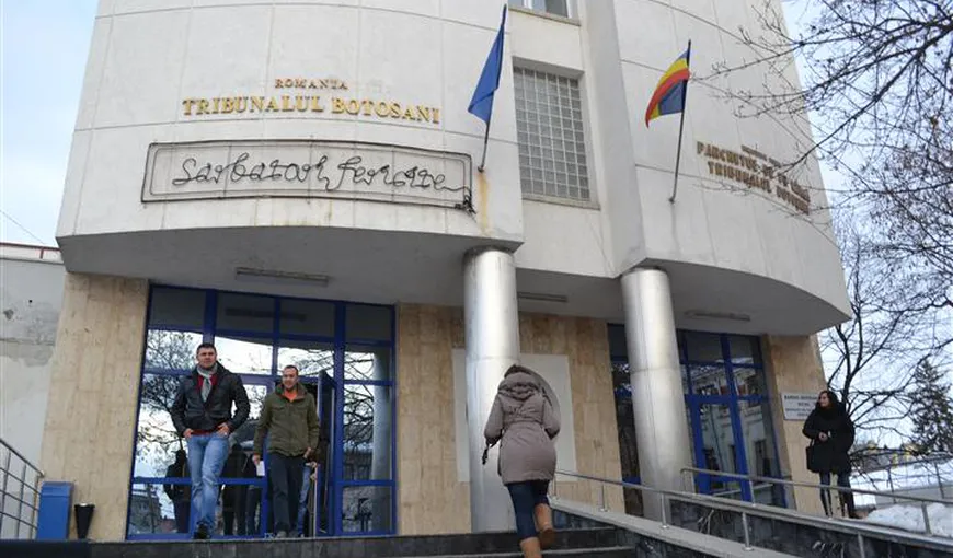 Angajaţii Tribunalului Botoşani şi-au dat în judecată propria instituţie