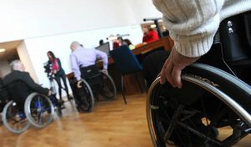 Peste un sfert din comisiile de evaluare a persoanelor cu handicap, fără avizul Ministerului Muncii