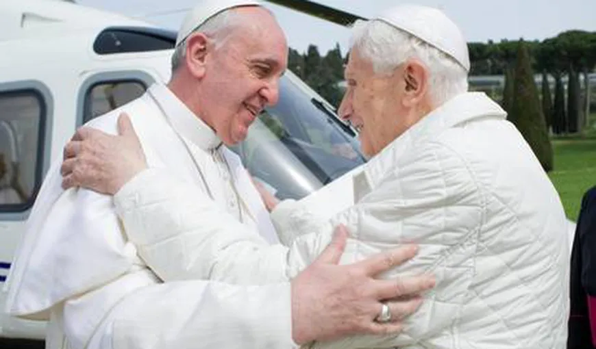 Doi papi la Vatican: Papa emerit Benedict a revenit în Cetatea Sfântă FOTO
