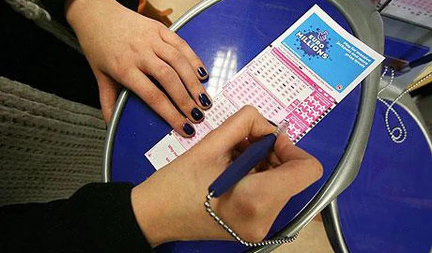 Un britanic a câştigat 81 de milioane de lire sterline la loteria EuroMillions
