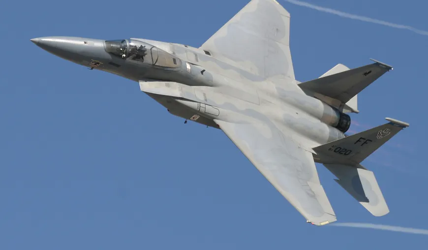 Un avion american F-15 a căzut în mare în largul Japoniei