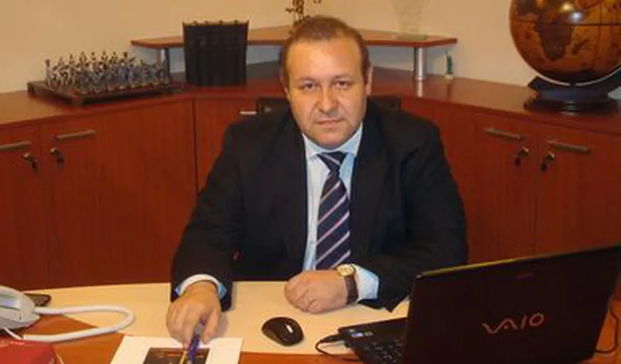 Daniel Fenechiu este noul lider de grup al deputaţilor PPDD