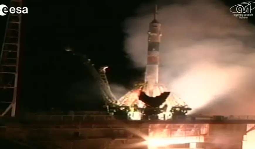 O capsulă Soyuz cu trei astronauţi la bord a fost lansată către Staţia Spaţială Internaţională