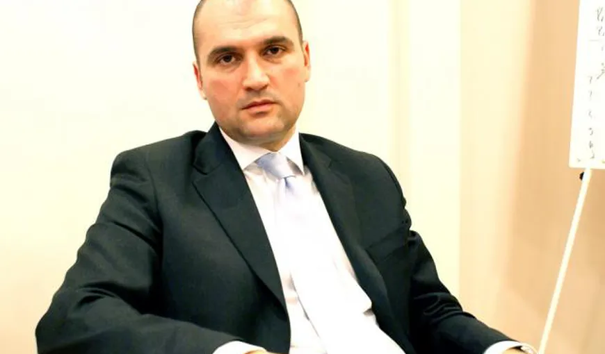 Şeful Antena TV Group, Sorin Alexandrescu, RĂMÂNE cu interdicţia de a părăsi ţara
