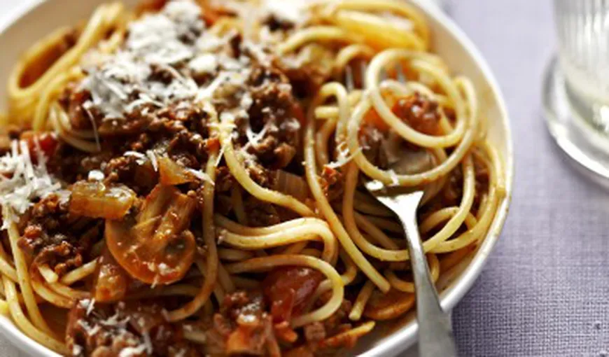 REŢETA ZILEI: Spaghetti Bolognese