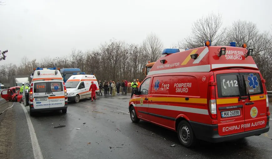 Accident GRAV în Arad: Trei persoane au murit, iar alte două au fost grav rănite