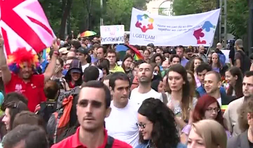 Marşul diversităţii din Bucureşti, desfăşurat „zgomotos”, dar fără incidente VIDEO