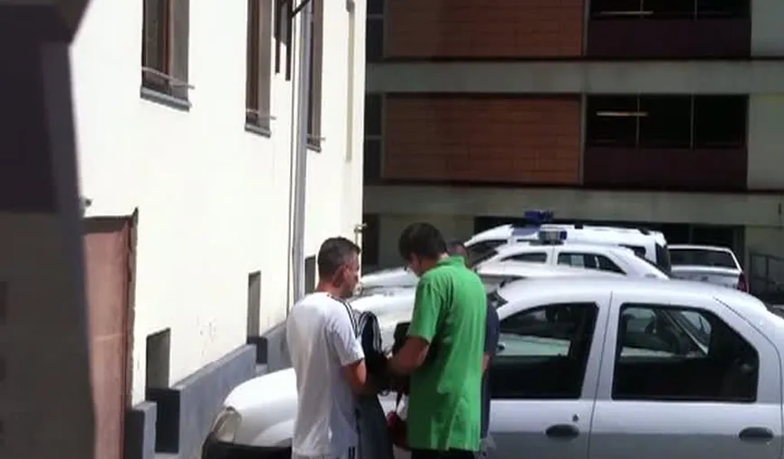 Un bărbat dat în urmărire generală, arestat în sediul primăriei din Cluj