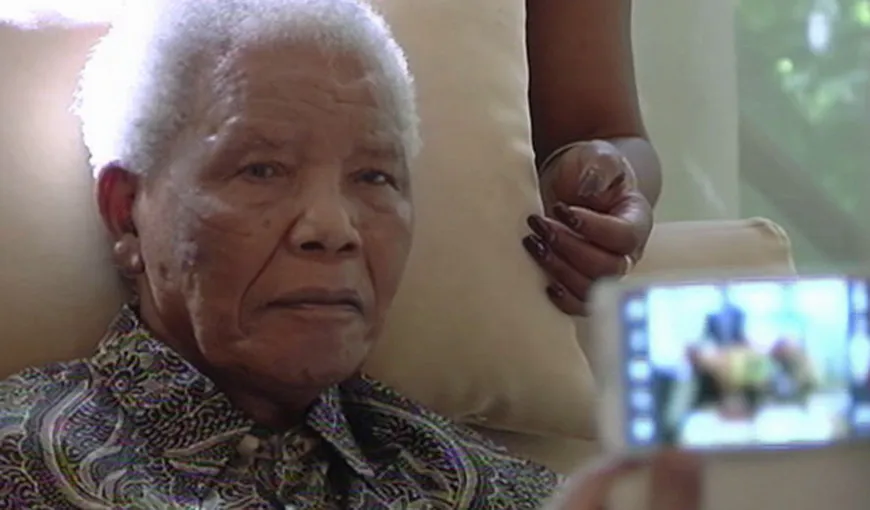 Nelson Mandela a fost conectat la aparate. Starea lui este GRAVĂ