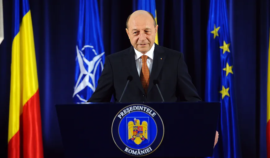 Băsescu, ATAC la Antonescu: Revizuirea actuală a Constituţiei, un risc de blocare a statului