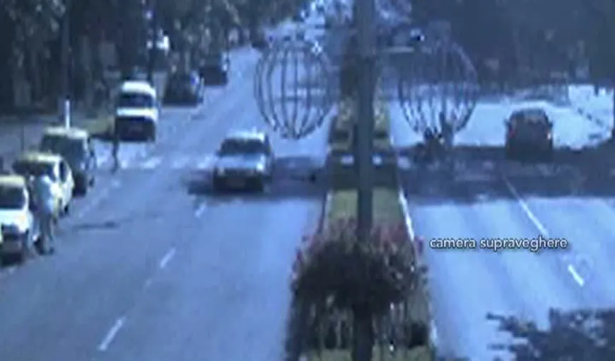 O fetiţă de 9 ani din Bistriţa, lovită de maşină, pe trecerea de pietoni VIDEO