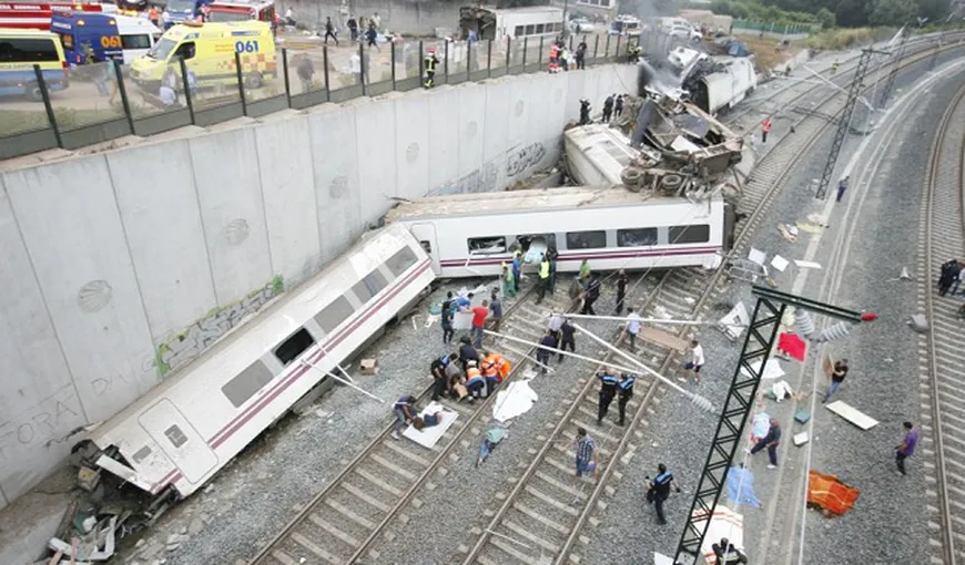 Conductorul trenului deraiat în Spania a fost arestat preventiv pentru imprudenţă