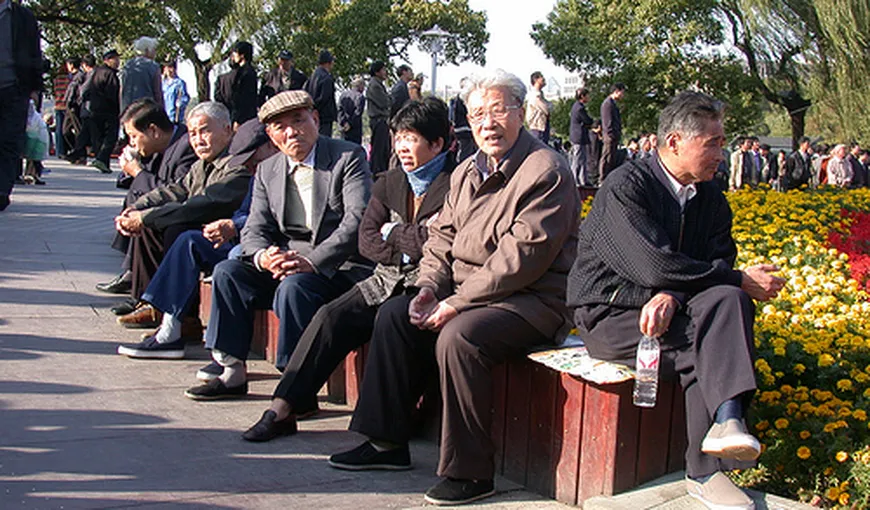 Chinezii, obligaţi prin lege să-şi viziteze părinţii bătrâni