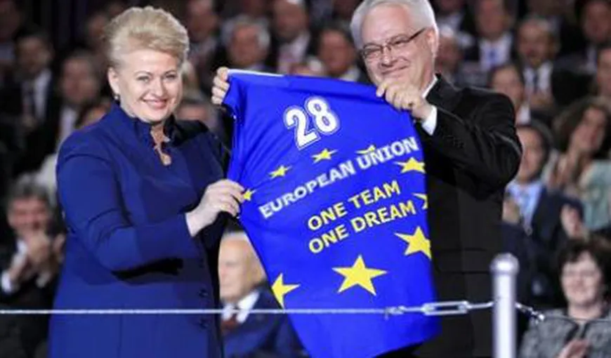 Eveniment istoric: Croaţia a intrat luni în Uniunea Europeană