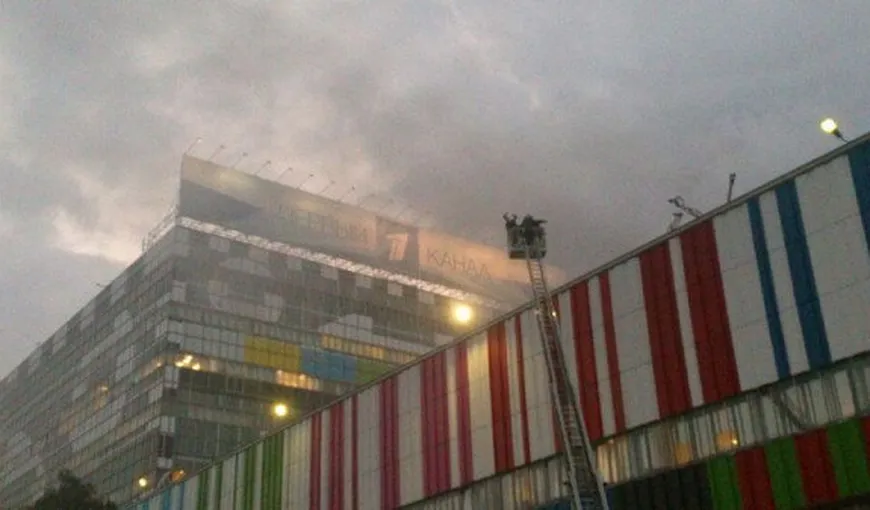 Incendiu puternic la Turnul de Radio şi Televiziune din Moscova VIDEO