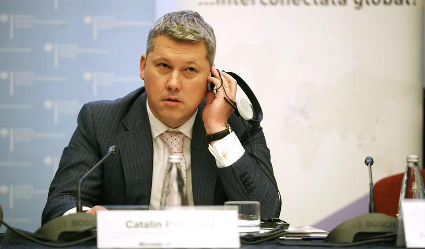 Predoiu: Ponta să semneze privatizarea CFR Marfă dacă o consideră oportună şi corectă