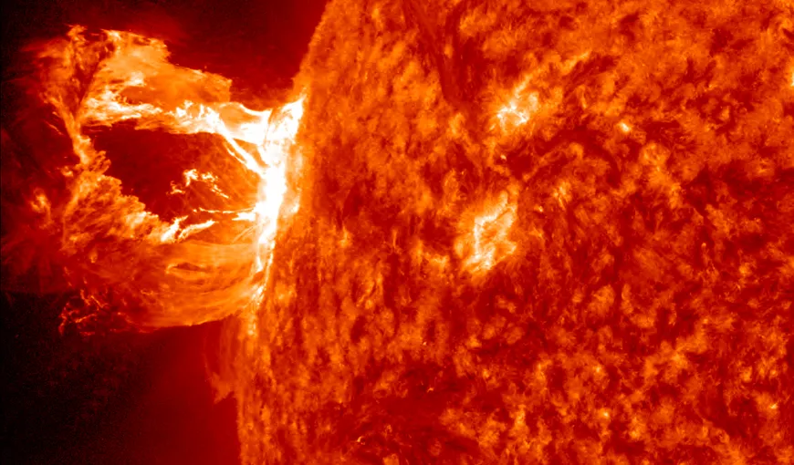 Puteţi observa exploziile solare şi obiectele cereşti, prin telescop, la „Noaptea Cercetătorilor”