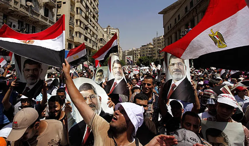 Decizie fără precedent: Un tribunal din Egipt a condamnat la moarte 529 de oameni