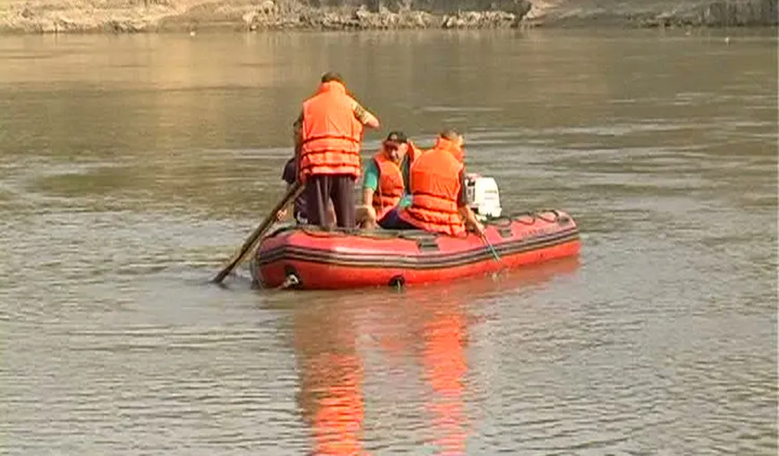 Trei tineri care s-au înecat în râul Siret, găsiţi după patru zile de căutări
