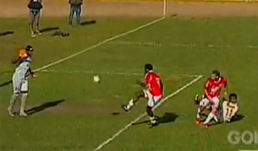 Fotbal şi comedie. O echipă din Peru primeşte în fiecare săptămână goluri caraghioase VIDEO