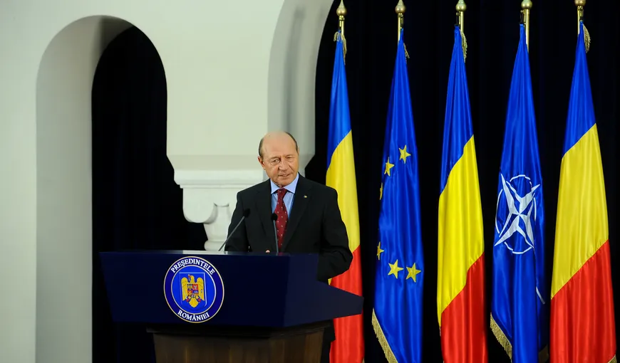 Traian Băsescu a decorat Drapelul de luptă al Batalionului 191 Infanterie „Colonel Radu Golescu”