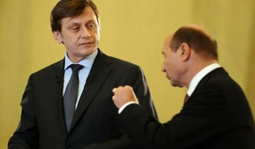 Crin Antonescu: L-aş numi premier pe Traian Băsescu dacă partidul său câştigă alegerile