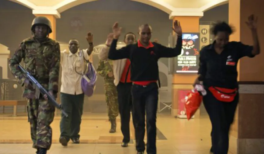 Atacul terorist din Kenya: Operaţiunile forţelor speciale s-au încheiat. Bilanţul oficial: 67 de morţi